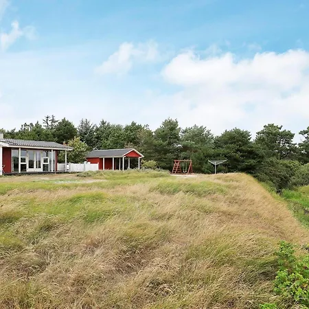 Secluded Retreat With Views - By Traum Feriehus