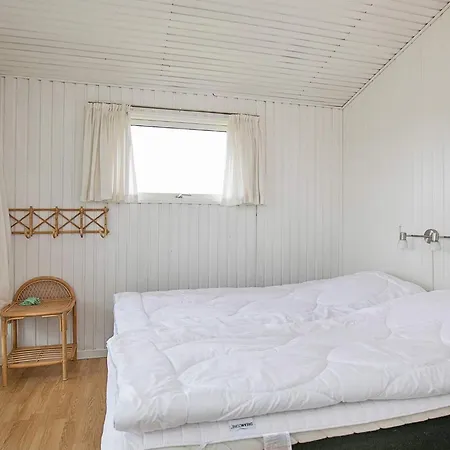 Secluded Retreat With Views - By Traum * ויירס סטרנד