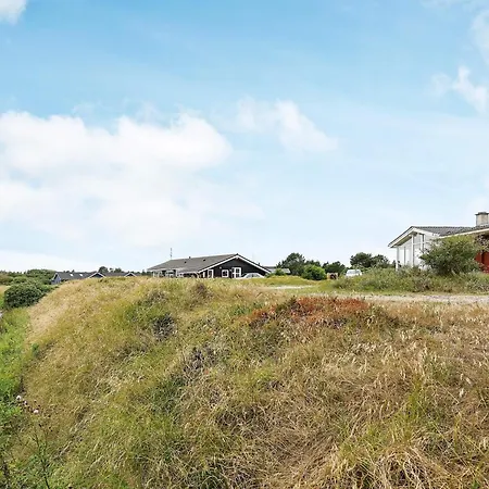 Secluded Retreat With Views - By Traum ויירס סטרנד