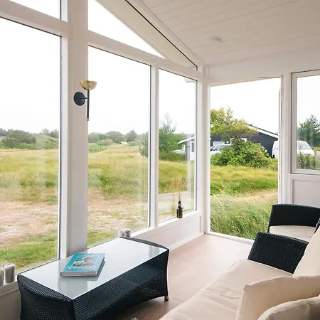 Secluded Retreat With Views - By Traum ויירס סטרנד